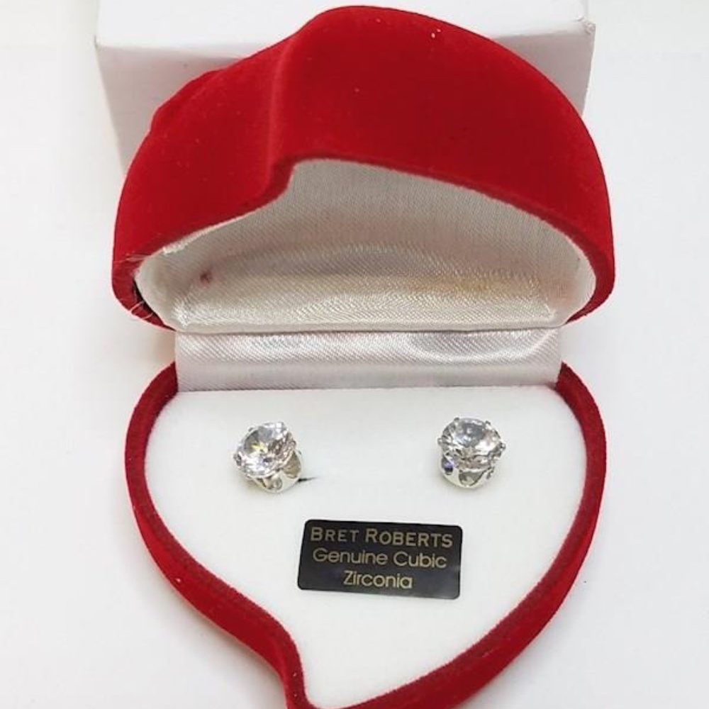 Cubic Zirconia Stud Earrings w/Red Heart Box